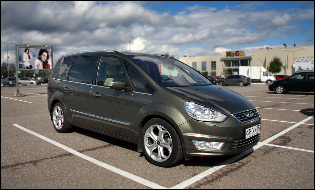 Разрушая стереотипы. Тест-драйв Ford Galaxy