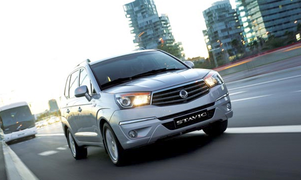 В России стартовали продажи минивэна SsangYong Stavic