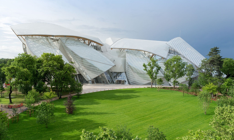 Центр современной культуры Fondation Louis Vuitton