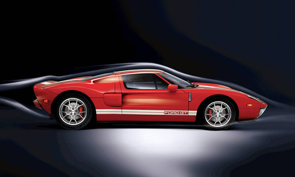 Ford возродит легендарный спорткар GT