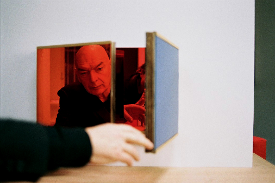 Жан Нувель во время его выставки Triptyques в галерее Gagosian