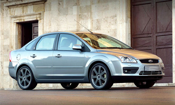 Ford Focus II – лидер продаж