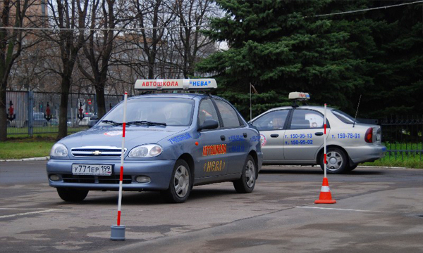 Обучение в автошколе станет вдвое дороже