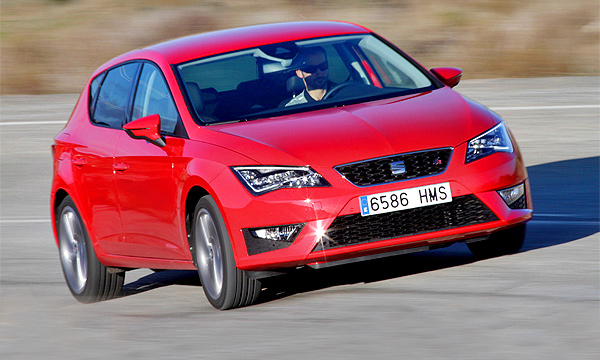 SEAT назвал цены на новый Leon