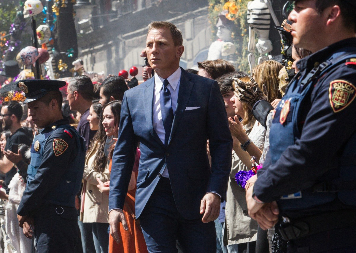 Дэниэл Крейг в фильме «007: СПЕКТР»