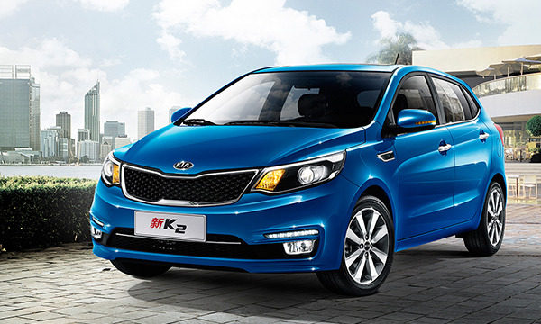 Kia показала обновленный хэтчбек Rio