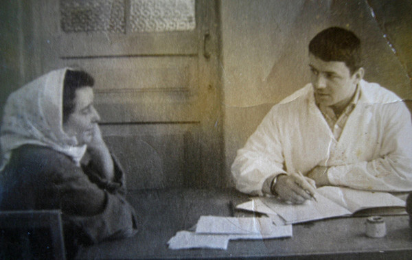 С пациенткой больницы им. Ющенко, Винница, 1967 год