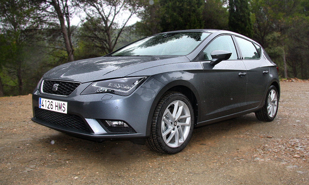 Играем в гольф. Тест-драйв SEAT Leon