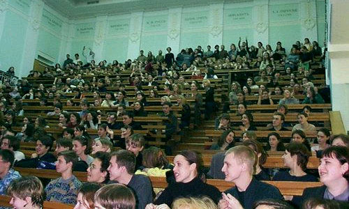 Toyota будет готовить кадры в Москве