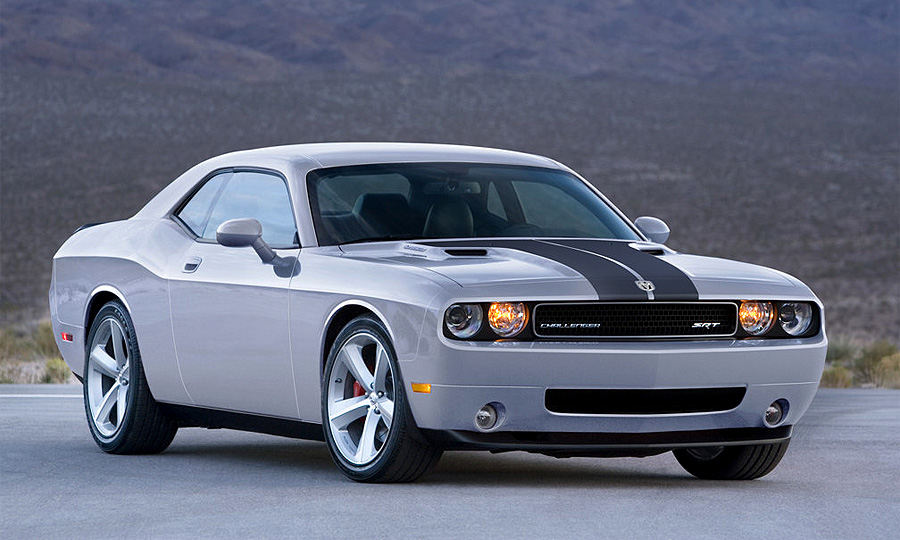 Dodge Challenger SRT-8