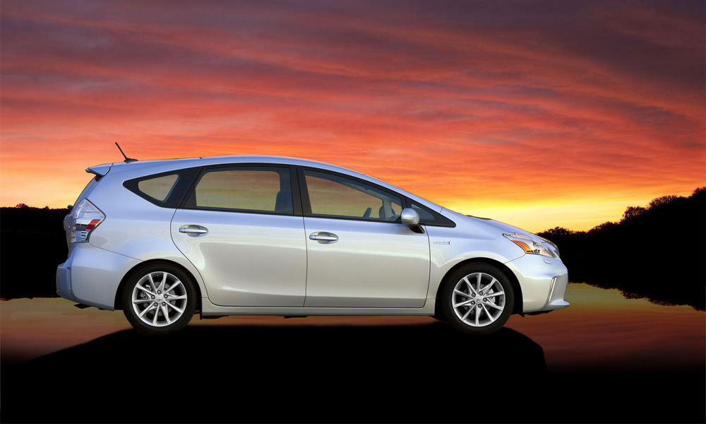 Toyota Prius V