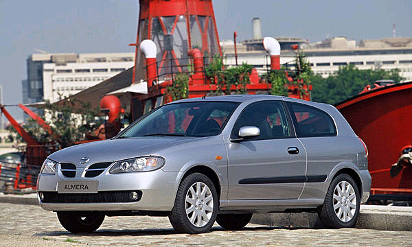 Nissan Almera