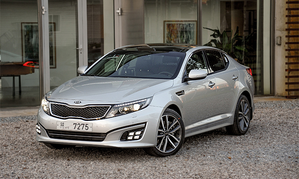 Kia объявила рублевые цены обновленной Optima