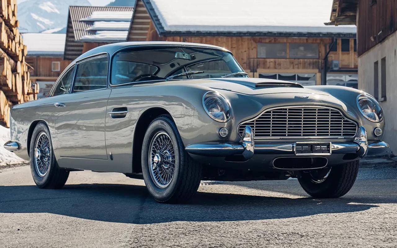 На аукционе продан Aston Martin DB5 Шона Коннери - Это интересно. АРБ:  Ассоциация российских банков