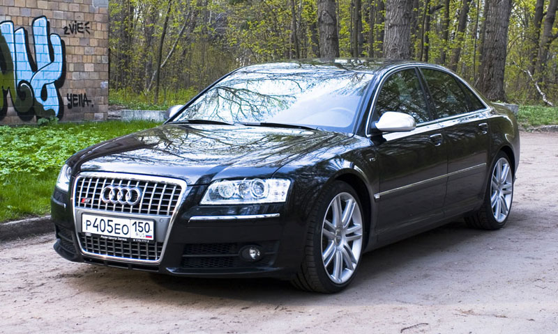 Тест Audi S8