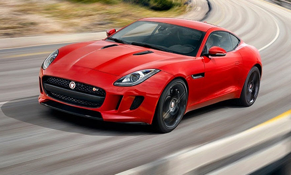 Jaguar представил купе F-Type