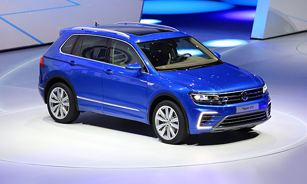 Ночь премьер во Франкфурте: от Tiguan до Bentayga
