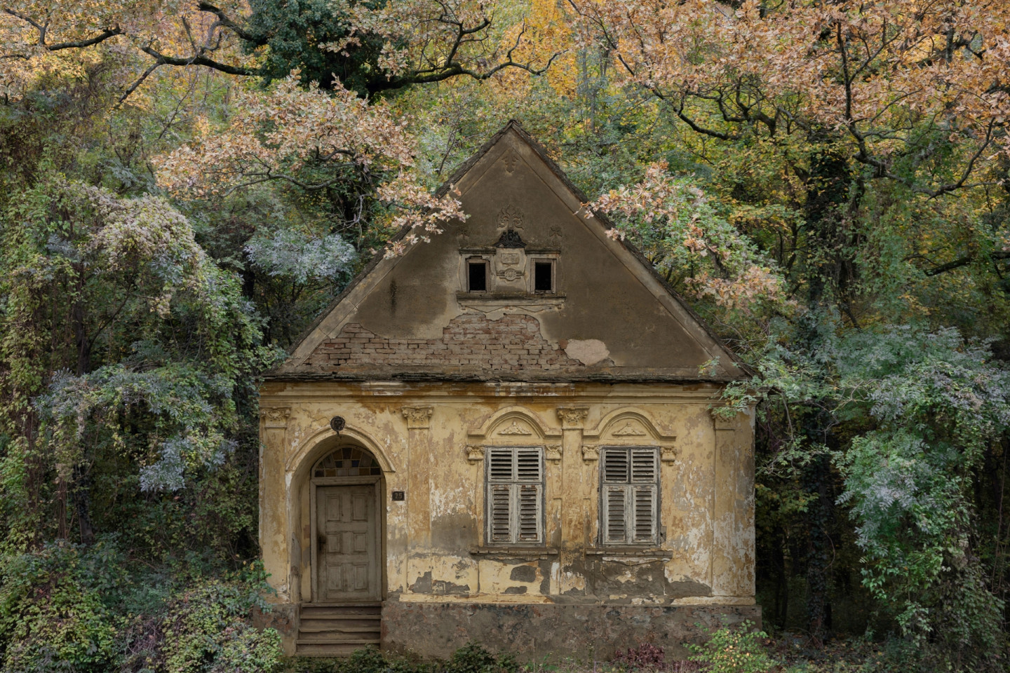 Домагой Бурилович (Хорватия), фото из серии «Dorf», победитель в категории «Архитектура и дизайн»