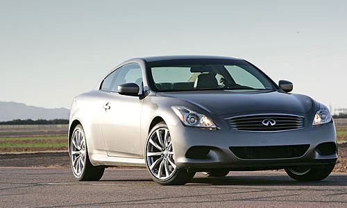 Infiniti G37 – красивая неопределенность