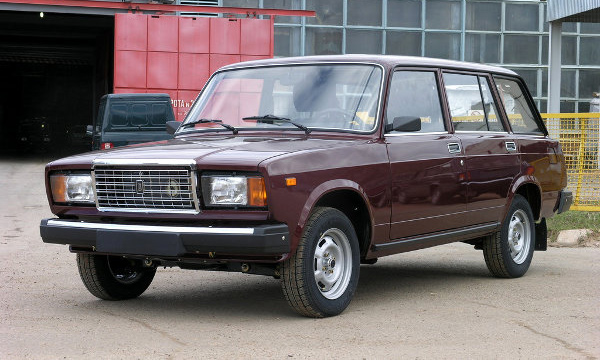 ВАЗ-2104