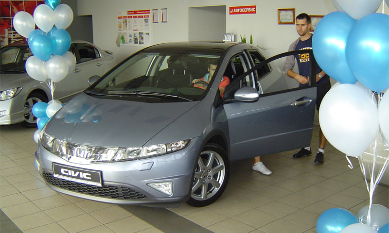 Полеты на космо-хетче Honda Civic