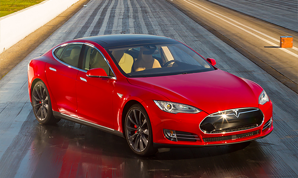 Робот с проблемой: почему автопилот Tesla не является автопилотом