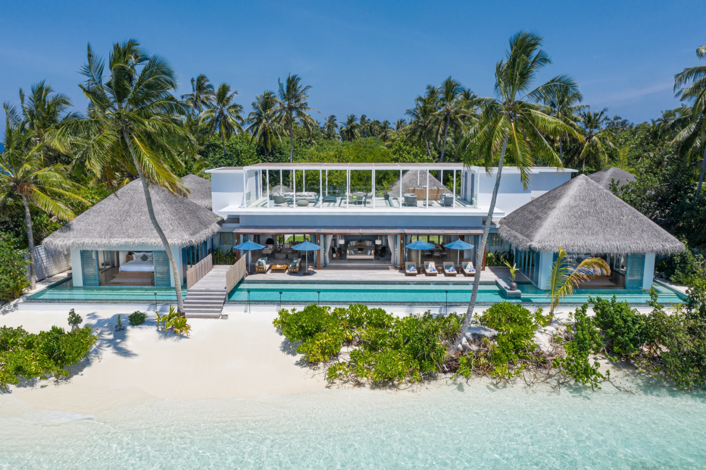 Вилла Royal Residence курорта Raffles Maldives Meradhoo