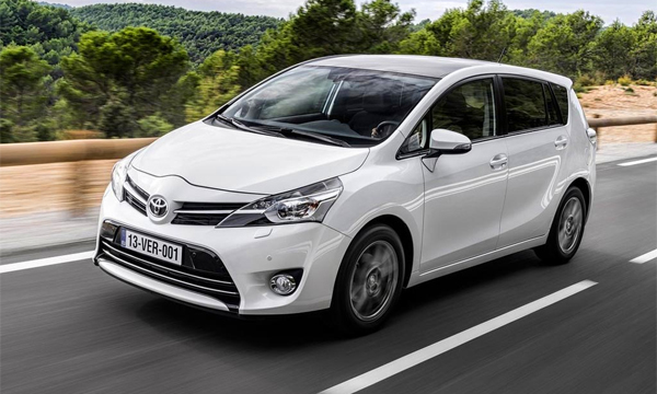 Toyota Verso получила мотор от BMW
