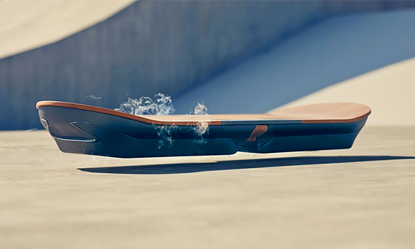 Lexus разработал летающий скейтборд 