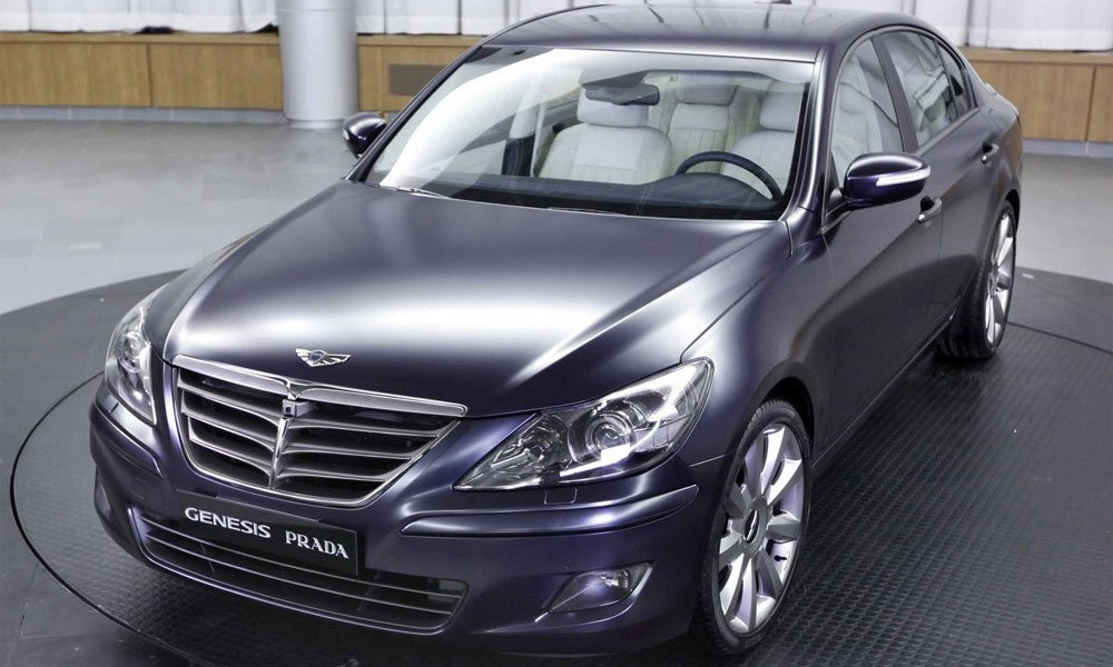 Hyundai Genesis Prada