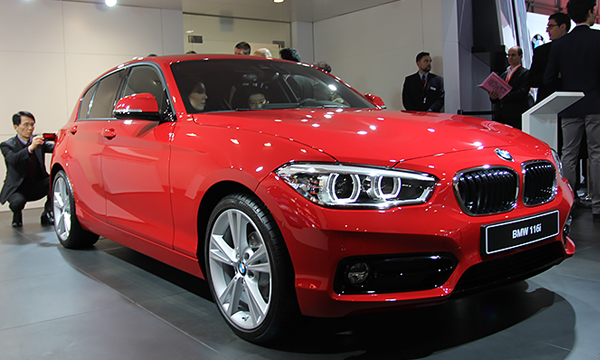 BMW 1-Series оснастили трехцилиндровым двигателем