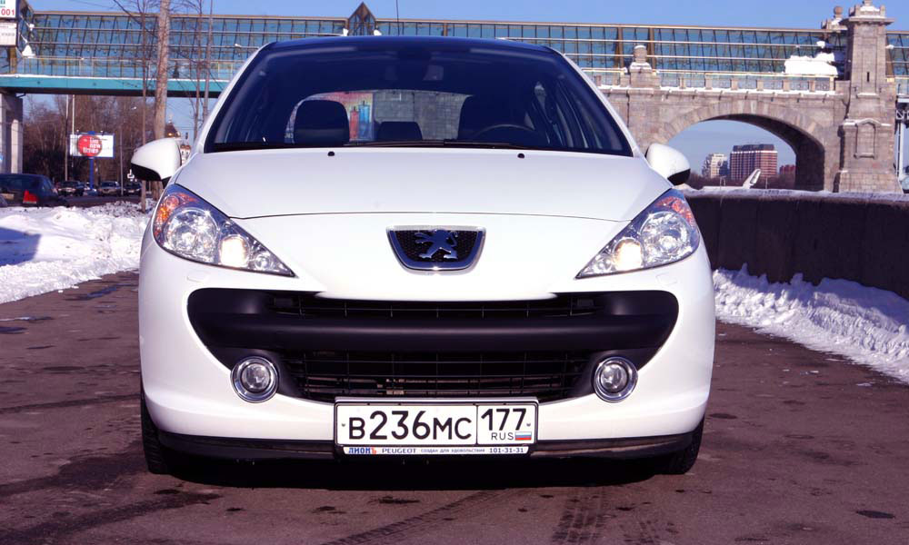 Тест нового Peugeot 207 – женский драйв