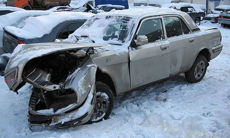 Мошенники использовали для махинаций номера аварийных автомобилей