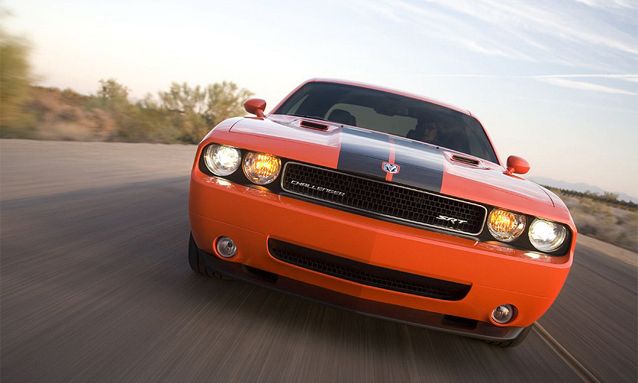 Dodge Challenger SRT8