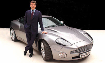 Aston Martin Vanquish Джеймса Бонда