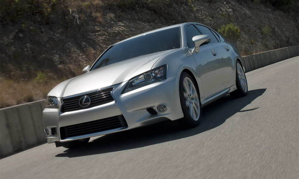 Новый Lexus GS получил доступную версию