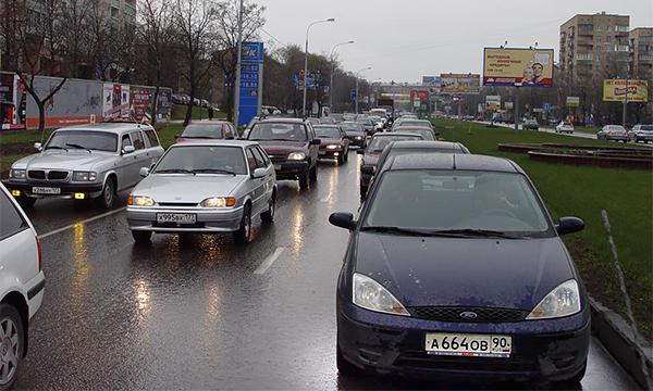 Названы самые популярные цвета автомобилей в России