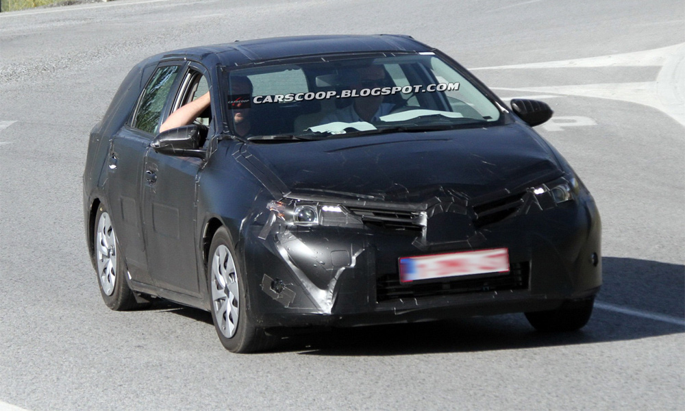 Toyota тестирует универсал Auris на дорогах Европы