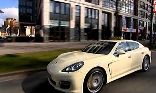 Porsche Panamera работает обычным такси