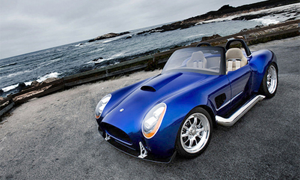 Iconiс AC Roadster