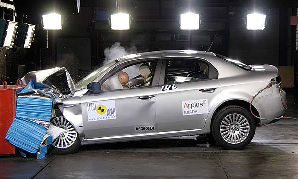 Alfa 159 разбилась на 5 баллов
