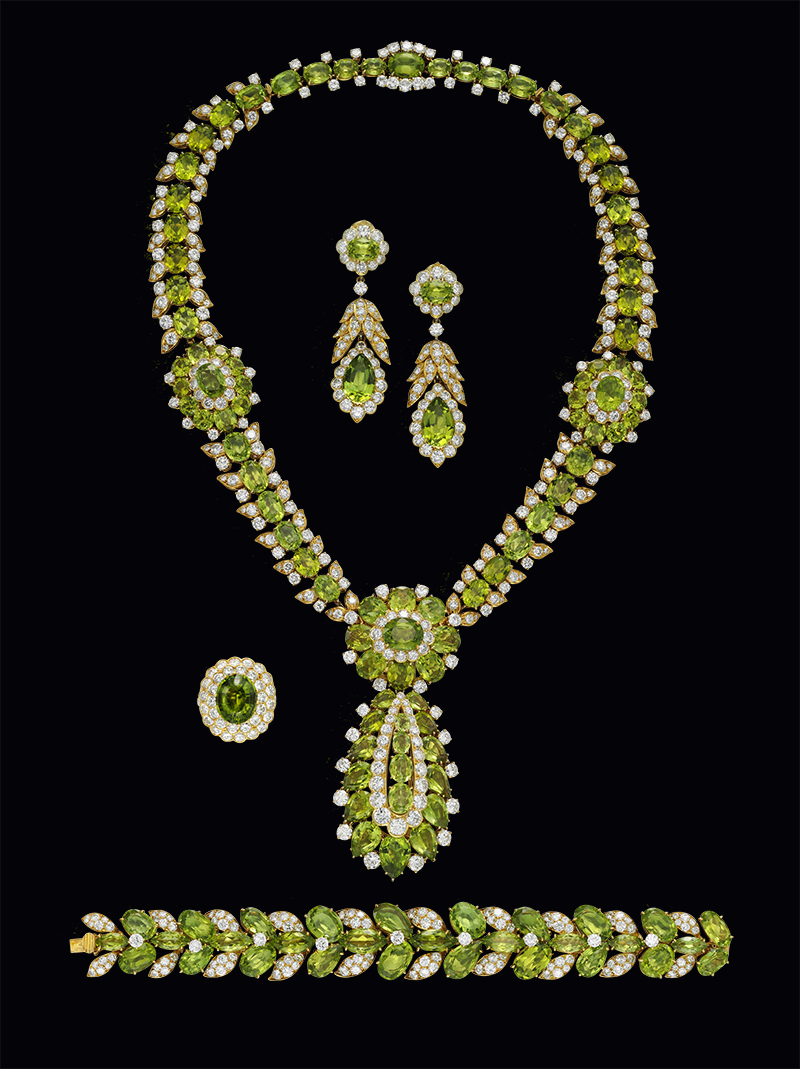 Цветочный сет с перидотами, Van Cleef & Arpels