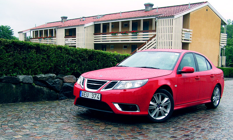 Новый Saab 9-3 не оставляет шансов Porsche
