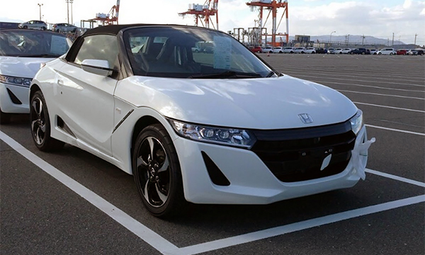 Компактный родстер Honda S660 замечен без камуфляжа