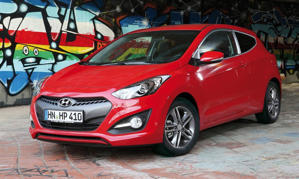Hyundai позволил сэкономить на дверях