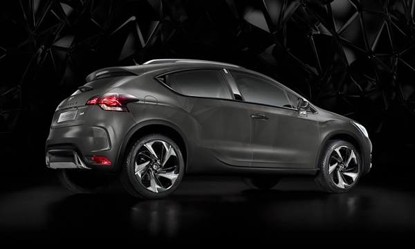 Citroen DS4 превратили в кроссовер