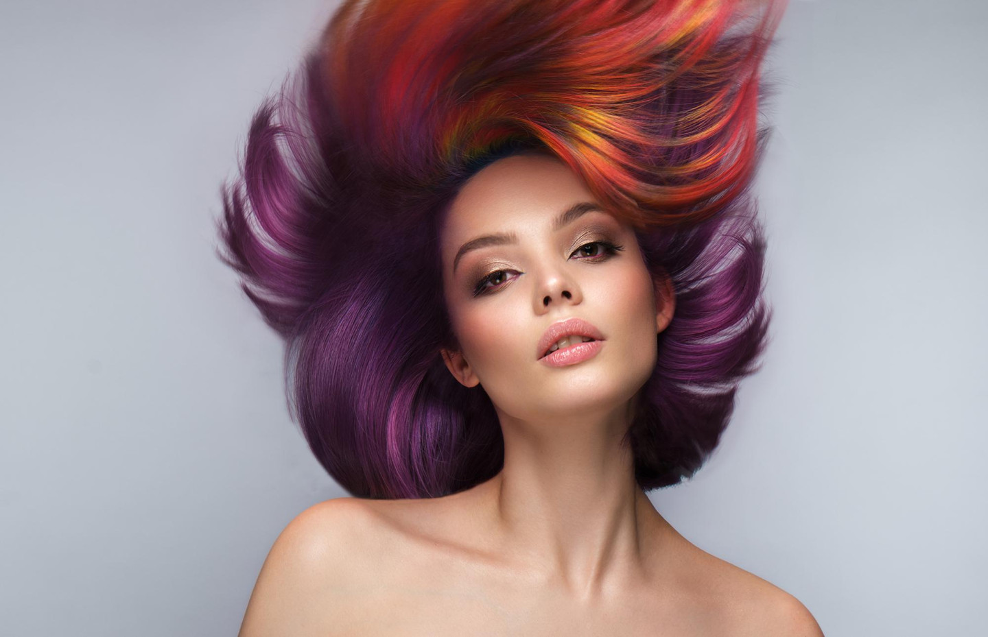 покраска волос 2023 женские модные тенденции фото