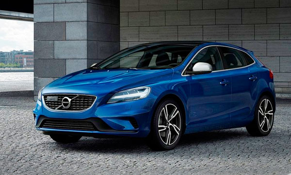 Volvo представила обновленный хэтчбек V40