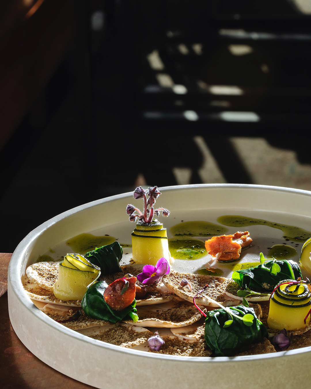 Карпаччо из грибов с трюфельным маслом и слайсами цукини