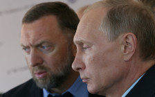 Олег Дерипаска и Владимир Путин (слева направо)